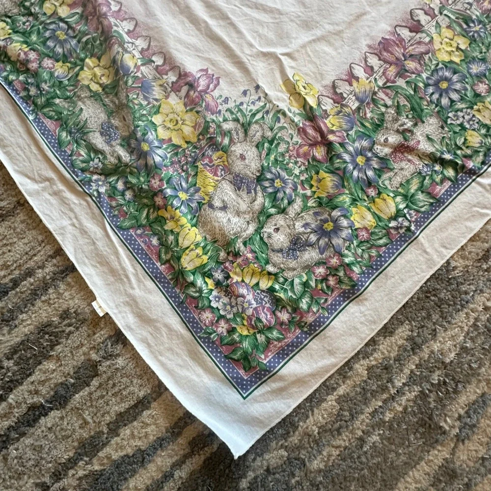 Vintage Easter Bunny Floral Tablecloth Rectangular Spring Garden White 95x56